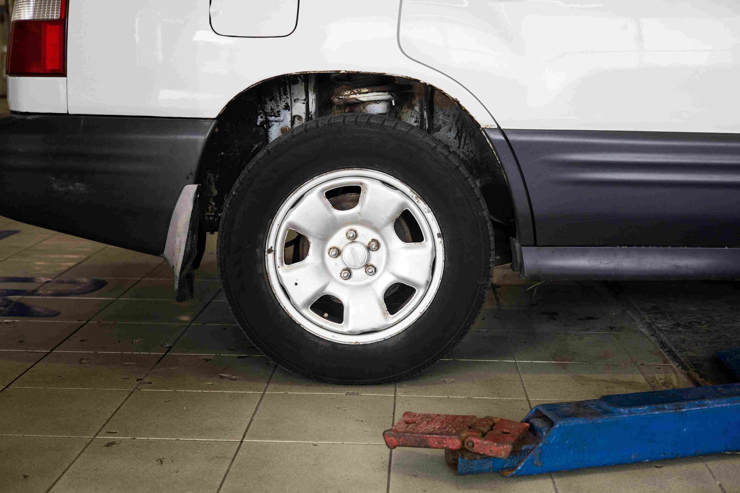Tire Repair and Replacement in Des Moines, IA